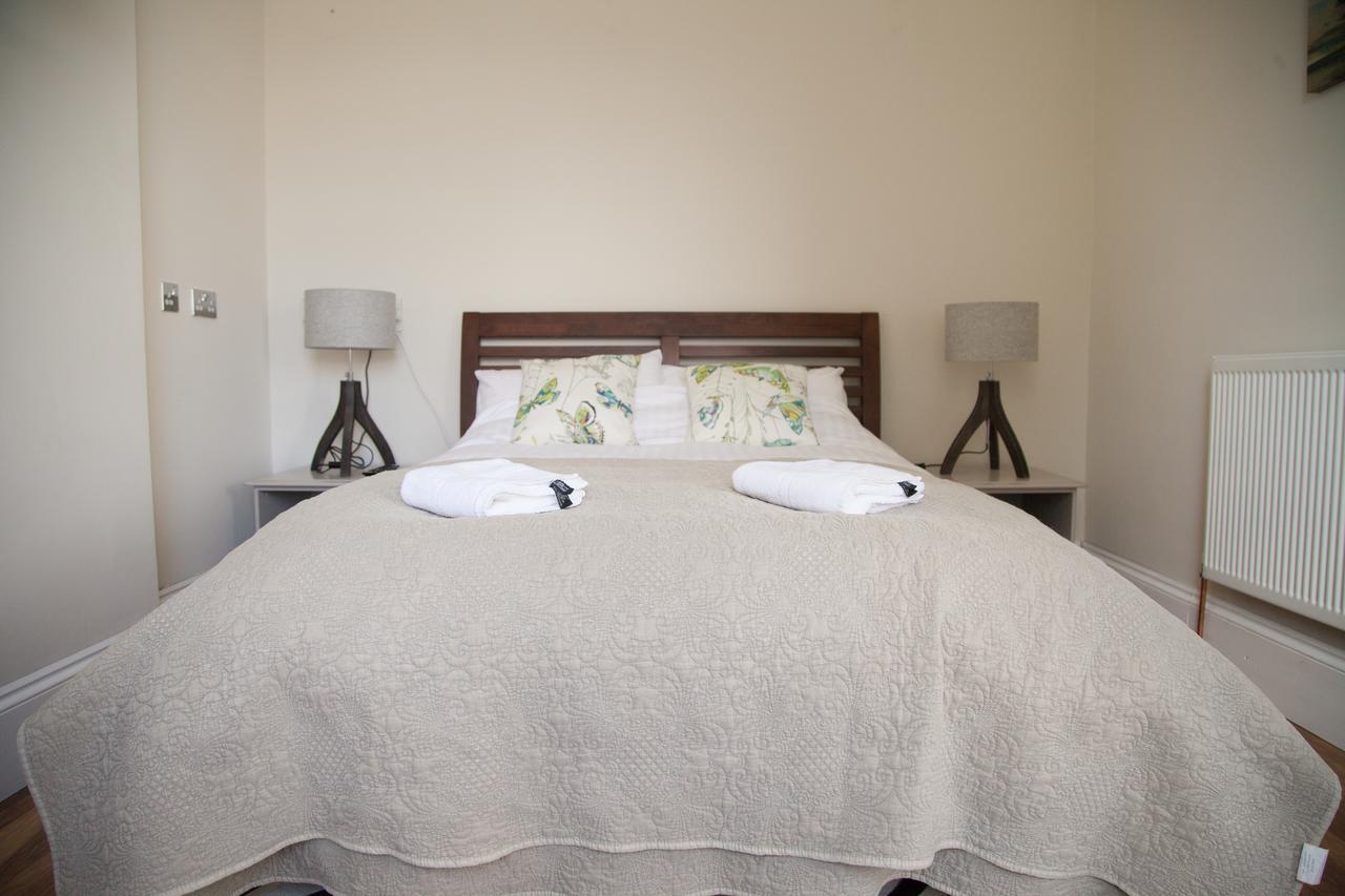 Bed and Breakfast Loder House à Salisbury Extérieur photo